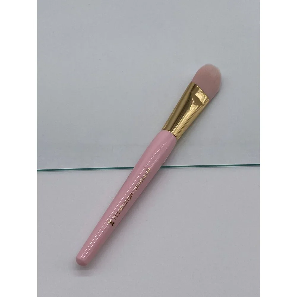 Too Faced Pink & Gold Foundation/ Concealer Brush